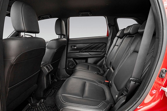 Mitsubishi Outlander 23 of 25