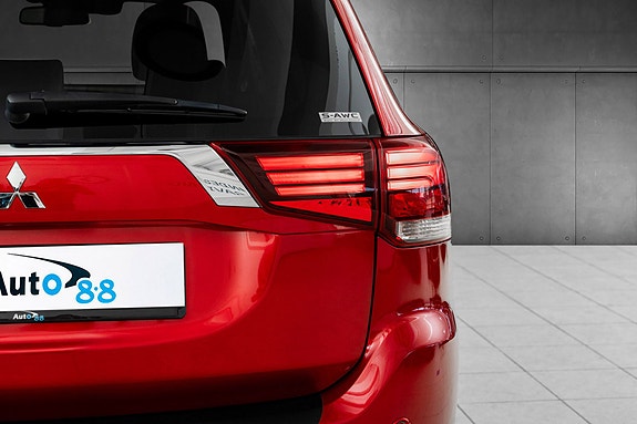 Mitsubishi Outlander 10 of 25