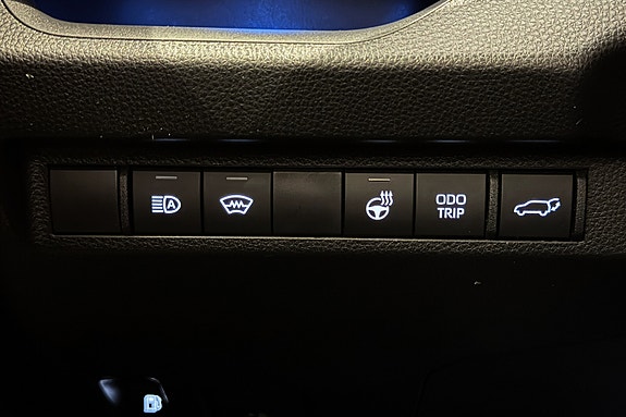 Toyota RAV4 19 of 19