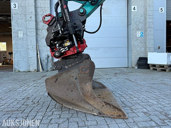 Kobelco SK75SR-7 BELTEGRAVER 16 of 30