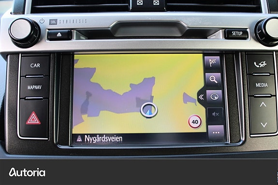 Toyota Land Cruiser 15 of 23
