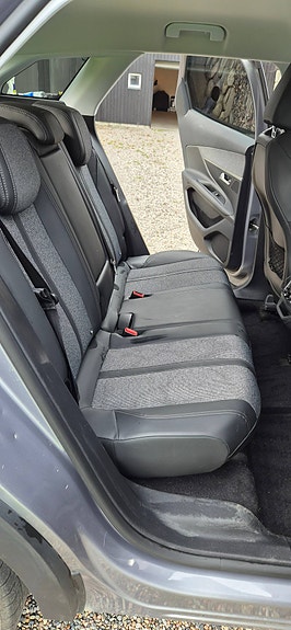 Peugeot 3008 14 of 17