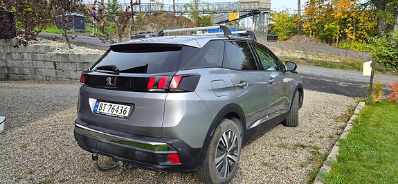 Peugeot 3008 4 of 17