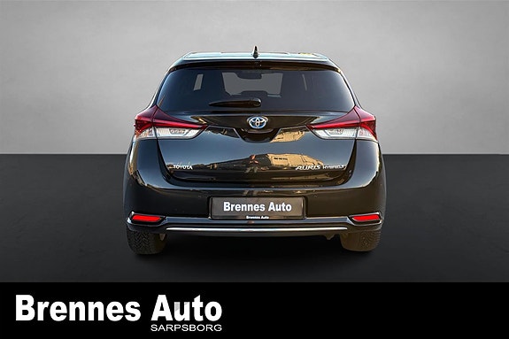 Toyota Auris 6 of 22