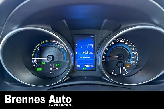 Toyota Auris 14 of 22
