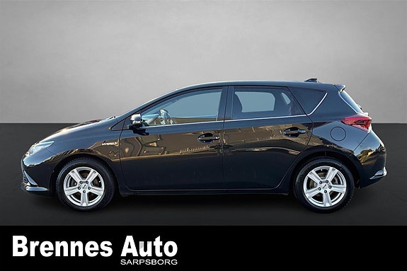 Toyota Auris 4 of 22
