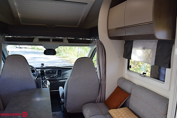 Challenger 348XLB FORD GRAPHITE * Face To Face Sittegruppe * 8 of 29