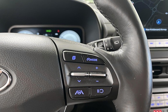 Hyundai Kona 16 of 26