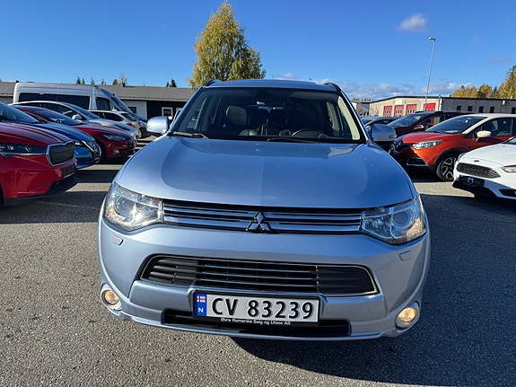 Mitsubishi Outlander 2 of 30