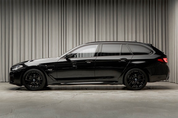 BMW 530e 10 of 30