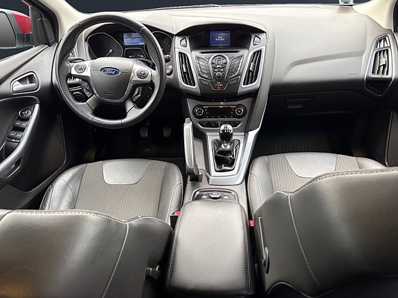 Ford Focus 14 of 27