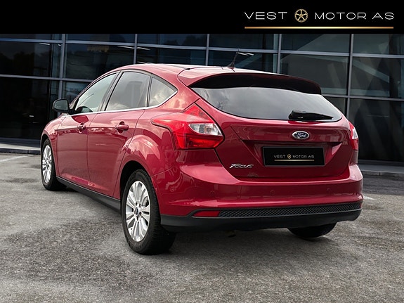 Ford Focus 5 of 27