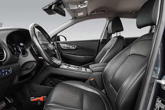 Hyundai Kona 12 of 28