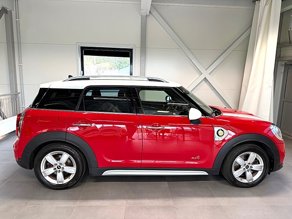 MINI Countryman Cooper SE 7 of 16