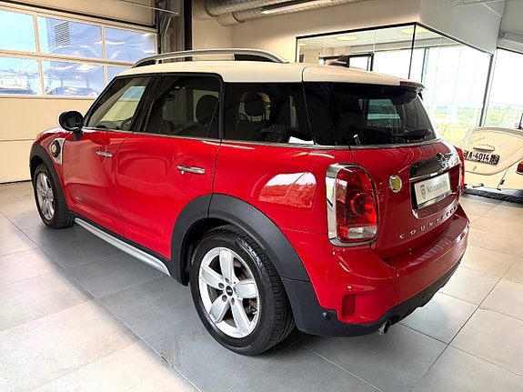 MINI Countryman Cooper SE 4 of 16