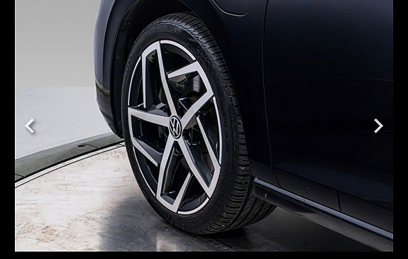 Volkswagen Golf VIII 3 of 15