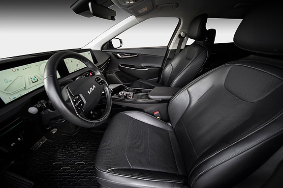 Kia EV6 14 of 27