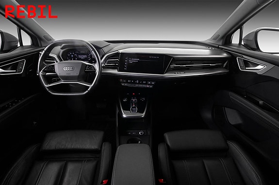 Audi Q4 e-tron 10 of 28
