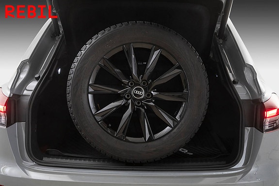 Audi Q4 e-tron 25 of 28