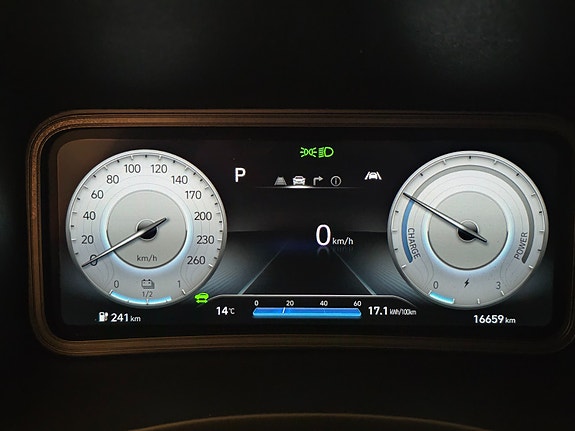 Hyundai Kona 24 of 30