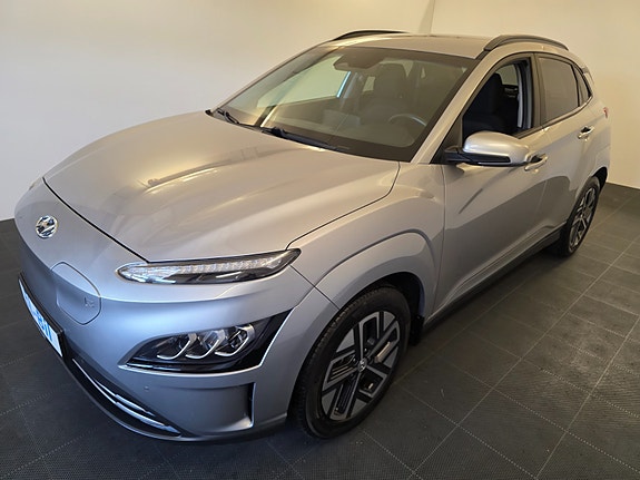 Hyundai Kona 4 of 30
