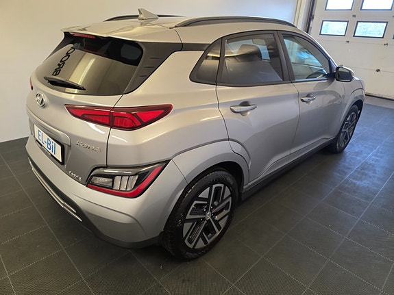 Hyundai Kona 9 of 30