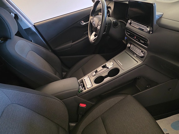 Hyundai Kona 20 of 30