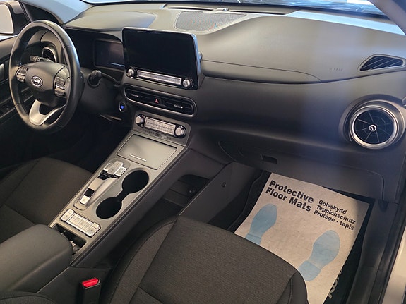 Hyundai Kona 19 of 30