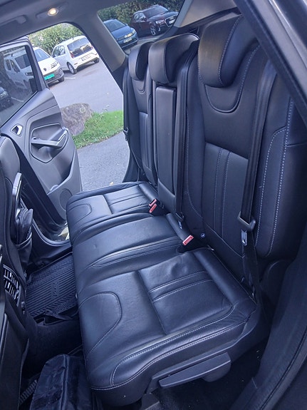 Ford Kuga 10 of 15