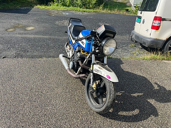 Suzuki 3 of 11