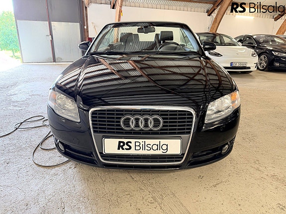 Audi A4 5 of 30