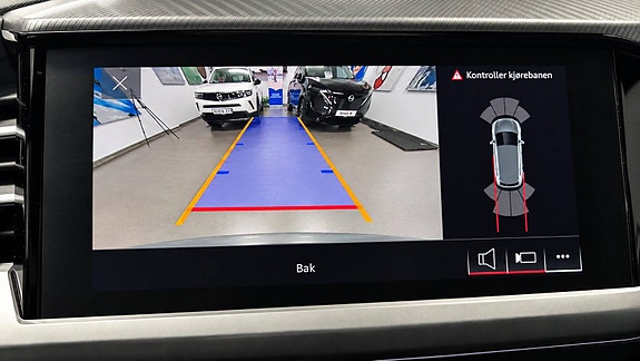 Audi Q4 e-tron 22 of 30