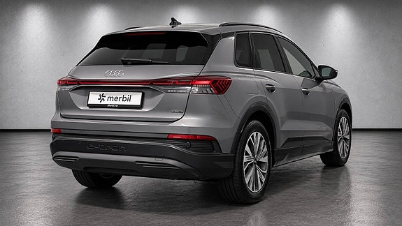 Audi Q4 e-tron 4 of 30