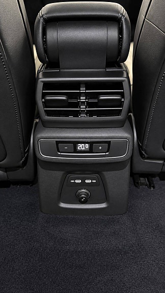 Audi Q4 e-tron 16 of 30