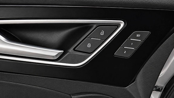 Audi Q4 e-tron 13 of 30