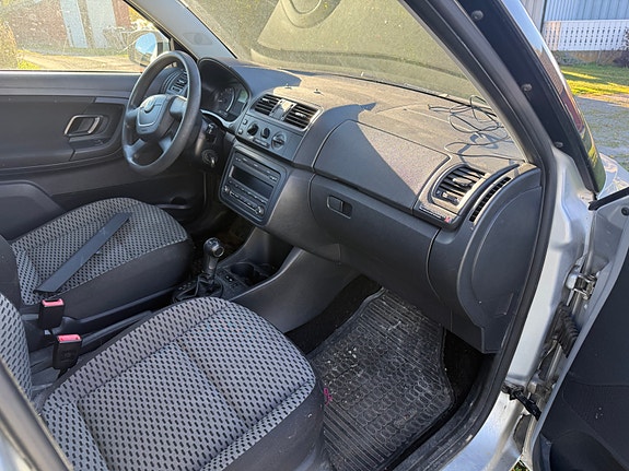 Skoda Fabia 22 of 30
