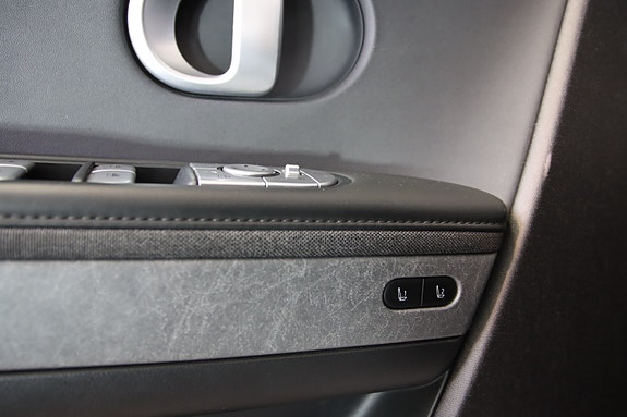 Hyundai Ioniq 5 18 of 28