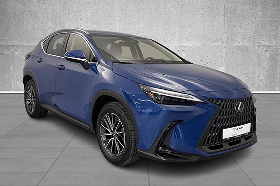 Lexus NX450h 7 of 20