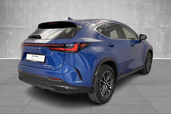 Lexus NX450h 5 of 20