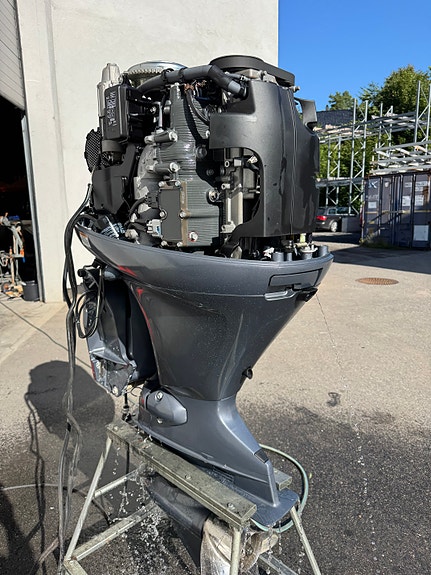 Yamaha F130 2017 ( Vert under vann ) 4 of 4