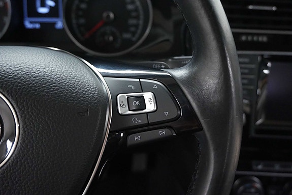 Volkswagen Golf VII 20 of 28