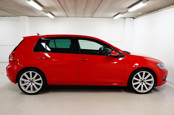 Volkswagen Golf VII 6 of 28