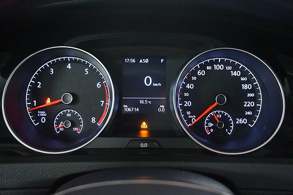 Volkswagen Golf VII 28 of 28