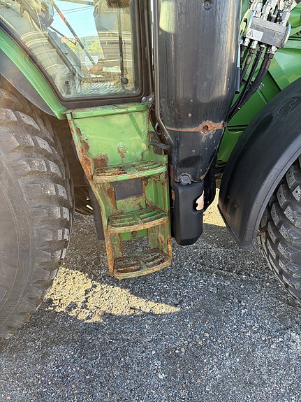 John Deere 6155R 50 KM 11 of 13