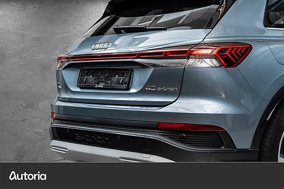 Audi Q4 e-tron 6 of 30