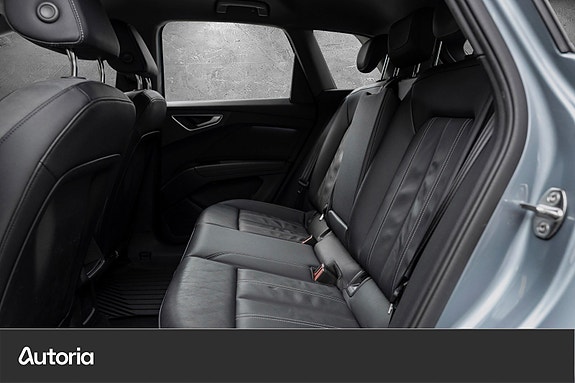 Audi Q4 e-tron 13 of 30