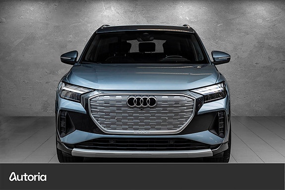 Audi Q4 e-tron 3 of 30
