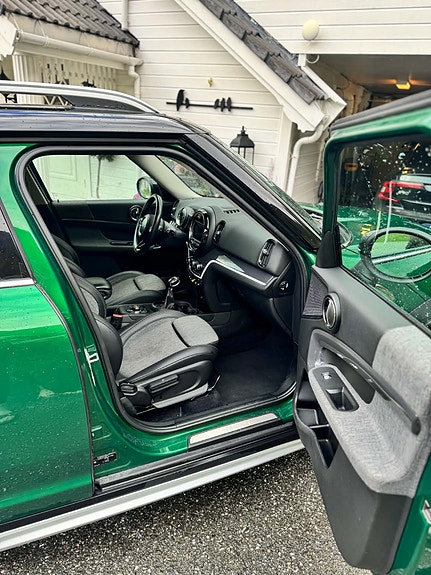 MINI Countryman Cooper SE 10 of 21