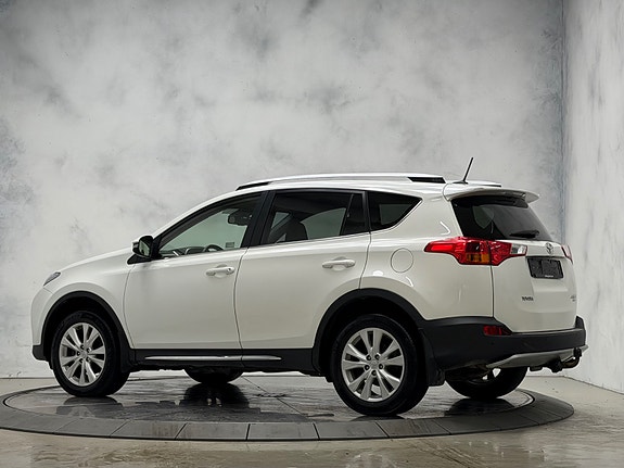 Toyota RAV4 11 of 30