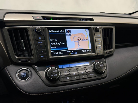 Toyota RAV4 30 of 30